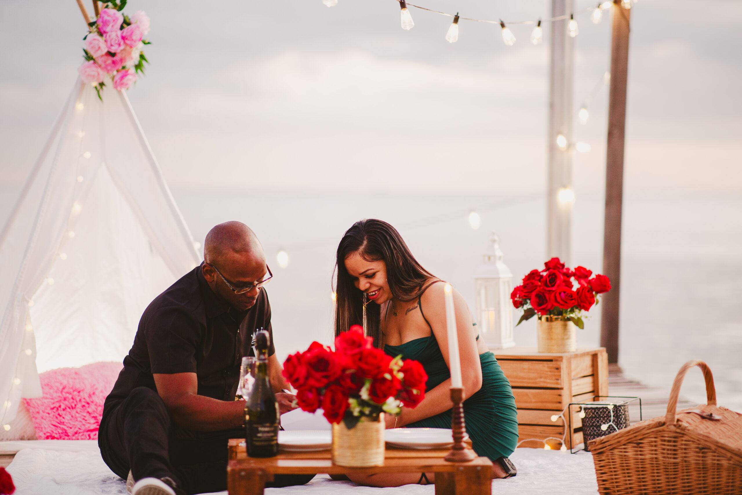Romantic picnic proposal in Trinidad and Tobago