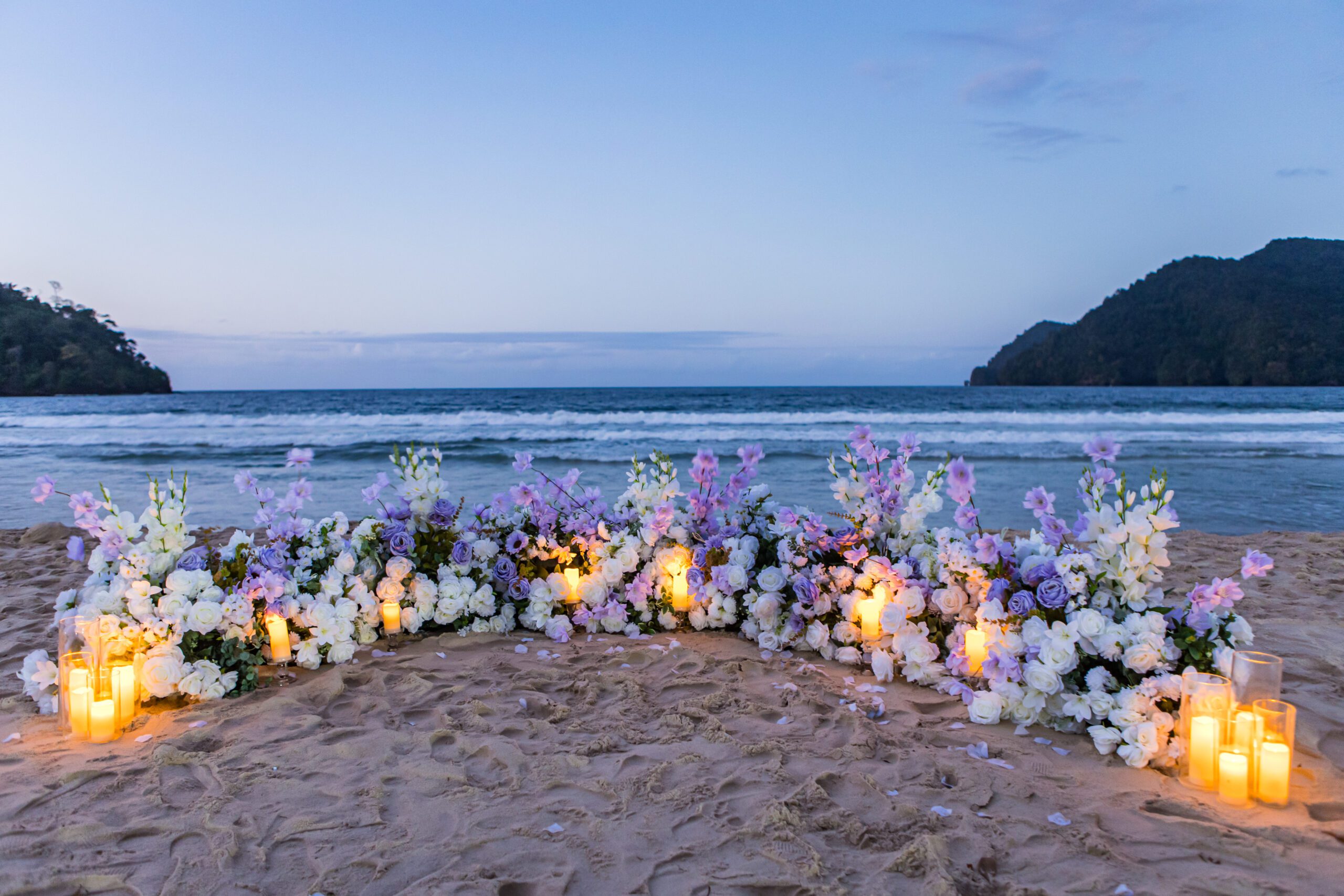 Read more about the article The Love Story : Grounded Floral Arch Proposal